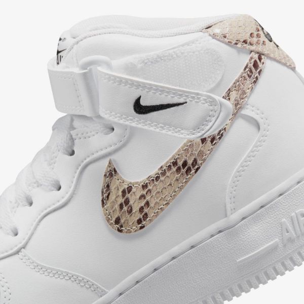 Кеди Nike WMNS Air Force 1 `07 Mid DD9625 101.