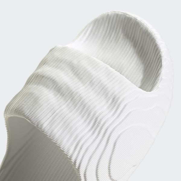 Шлепанцы Adidas Adilette 22 HQ4672.