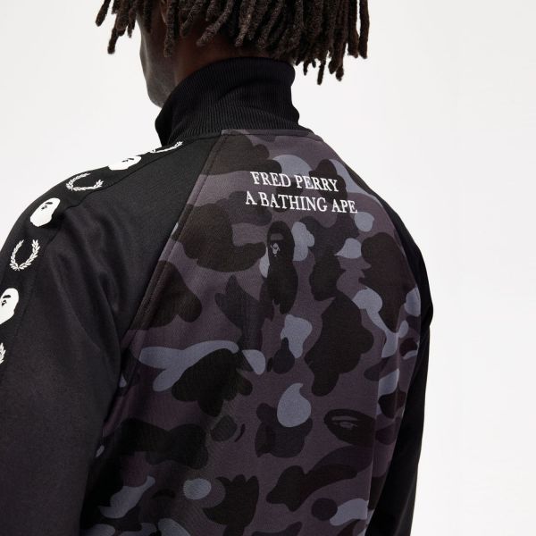 Бомбер Fred Perry Bape Track Jacket.