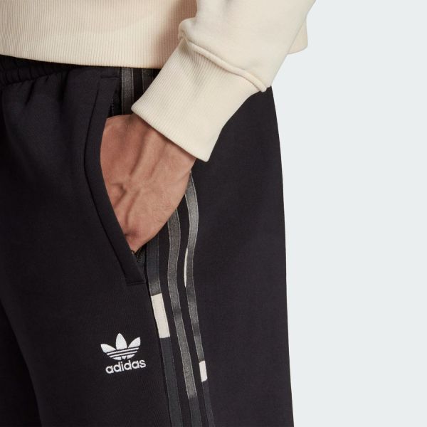 Шорты Adidas Camo STR Short HR3525.