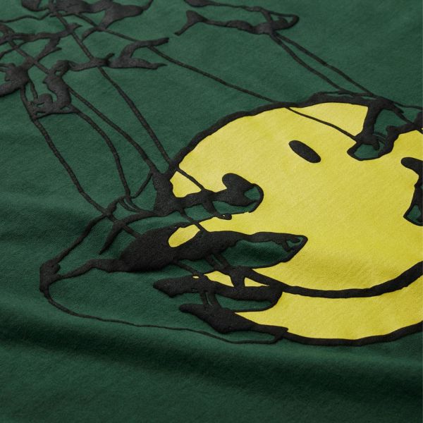 Футболка Chinatown Market Smiley Marionette Tee.