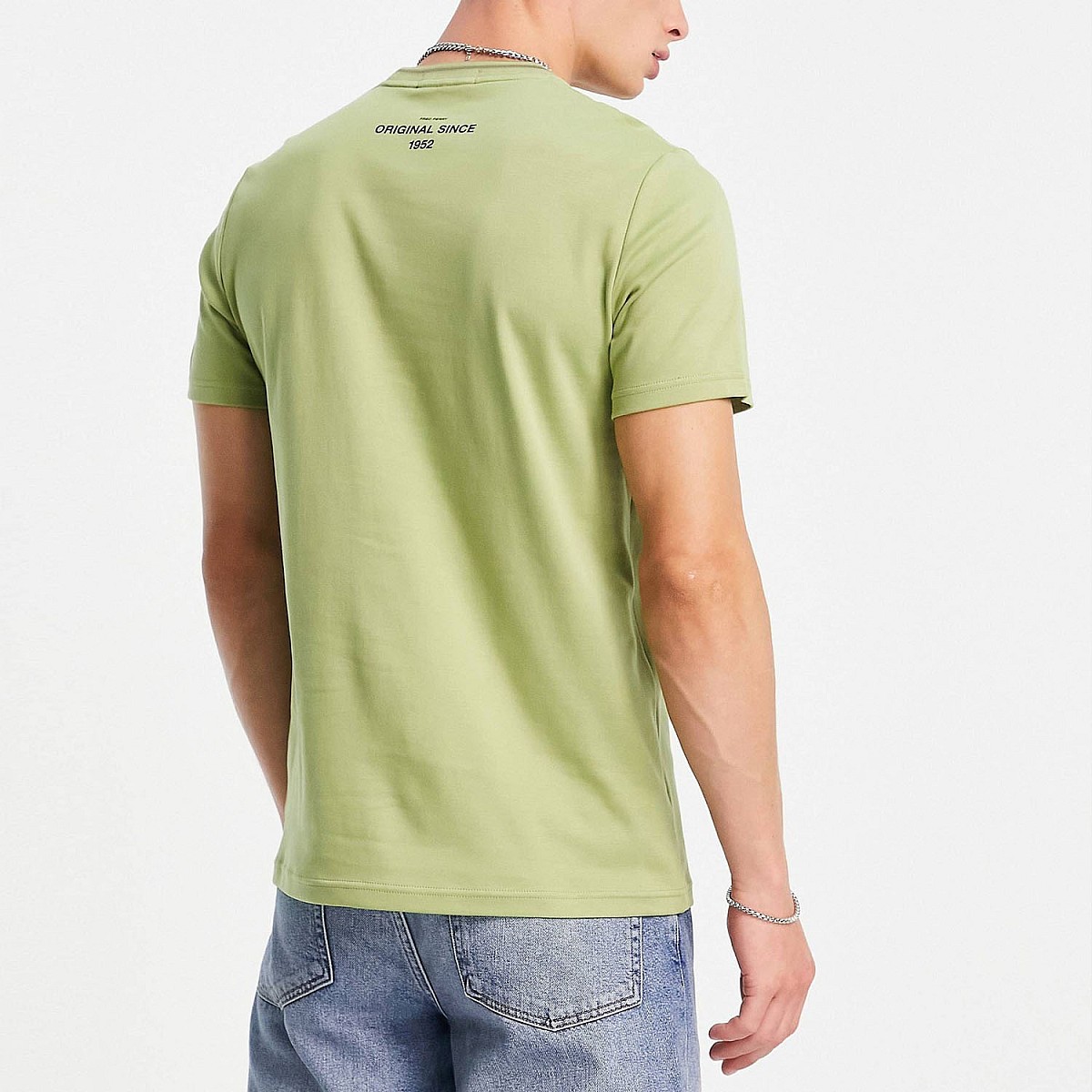 Футболка Fred Perry M2669 P05