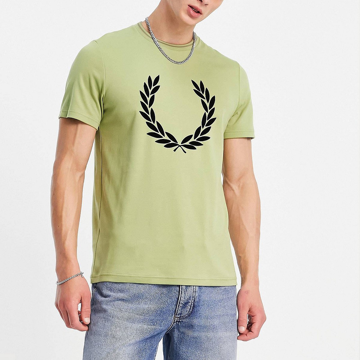 Футболка Fred Perry M2669 P05