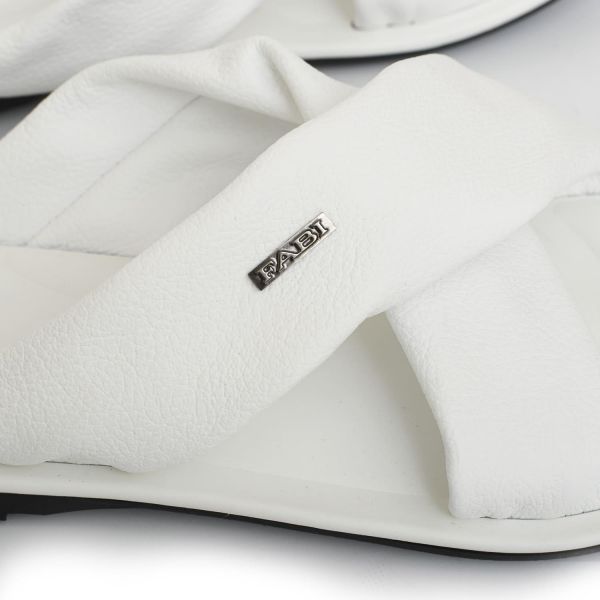 Шлепанцы Fabi FU7491A white.