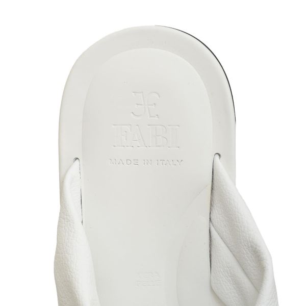 Шлепанцы Fabi FU7491A white.