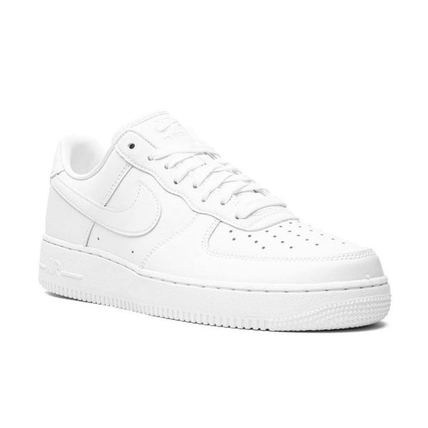 Кроссовки Nike Air Force 1 `07 Fresh.