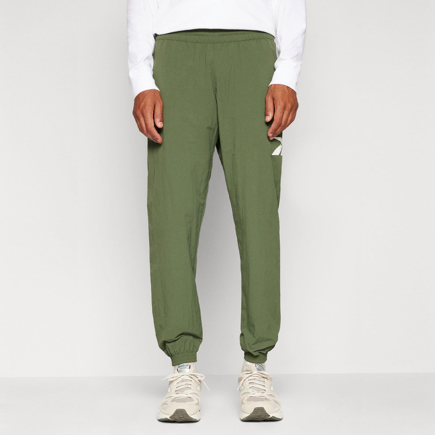 Спортивні штани Reebok CL Vector Trackpant