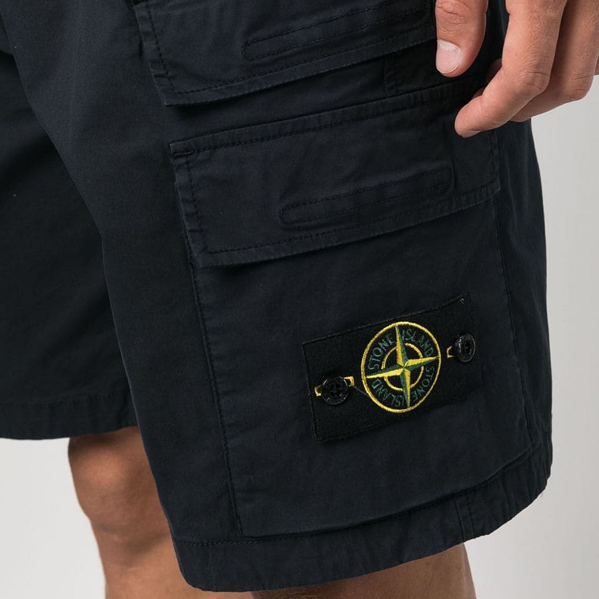 Шорти Stone Island 7915L0110 V0020