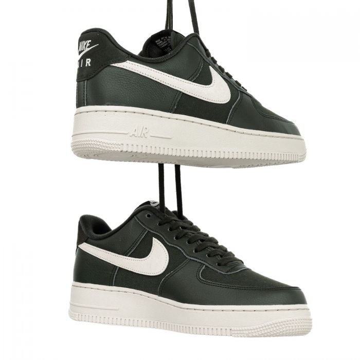 Кросівки Nike Air Force 1 `07 LX