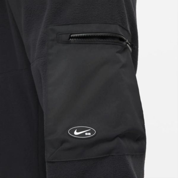 Спортивные штаны Nike DA4195-010.