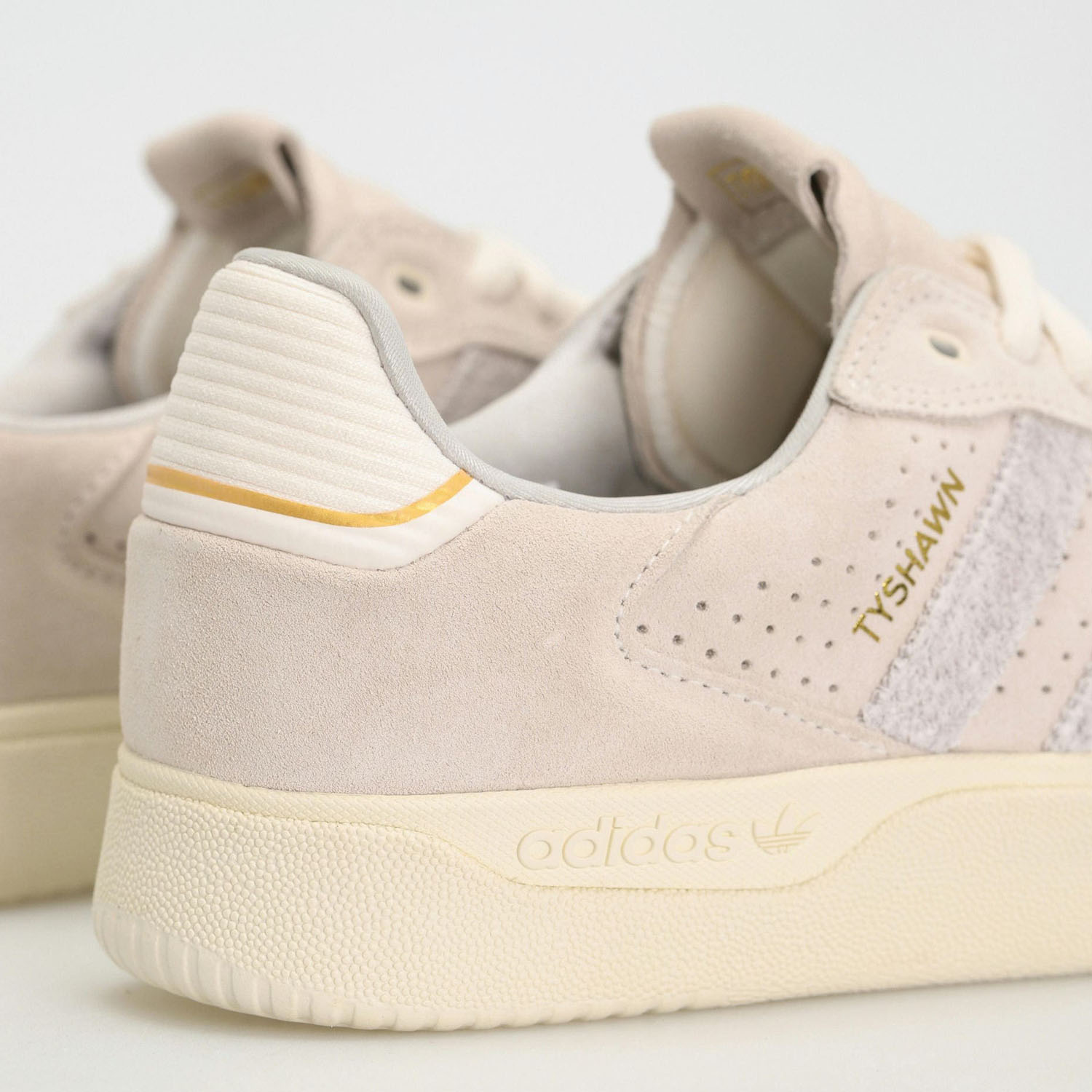 Кеди Adidas Tyshawn Low HQ2006