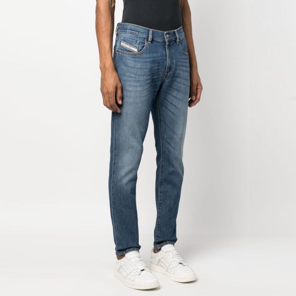 Джинсы Diesel 2019 D-Strukt A03558-R0R71-01