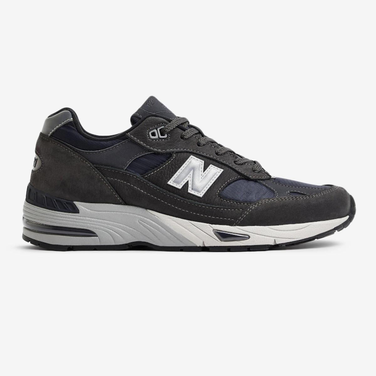 Кросівки New Balance M991DGG