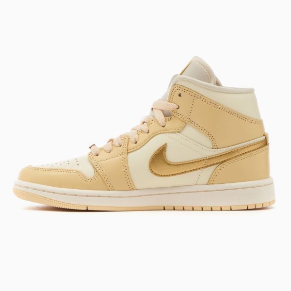 Кеды Nike Air Jordan 1 Mid SE FB9892 200.
