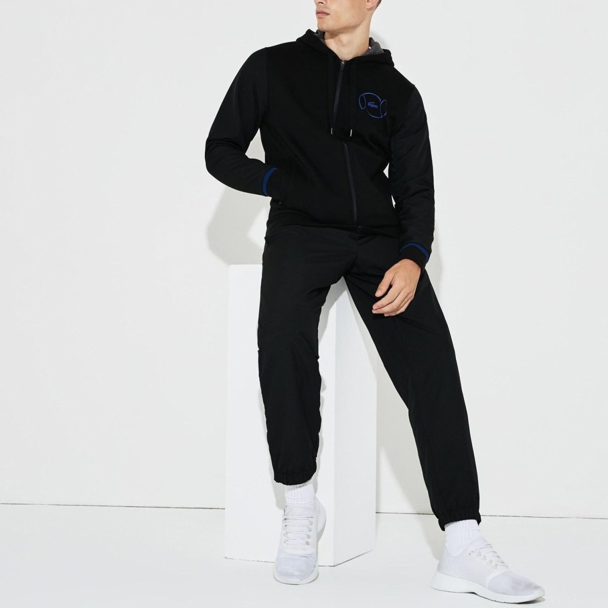 Спортивный костюм Lacoste WH9517 BQ3