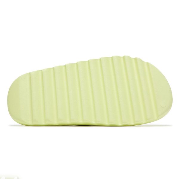 Шлепанцы Adidas YEEZY Slide CLWGRN HQ6447.