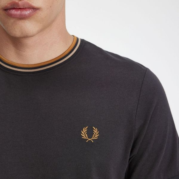 Футболка Fred Perry M1588 U93.