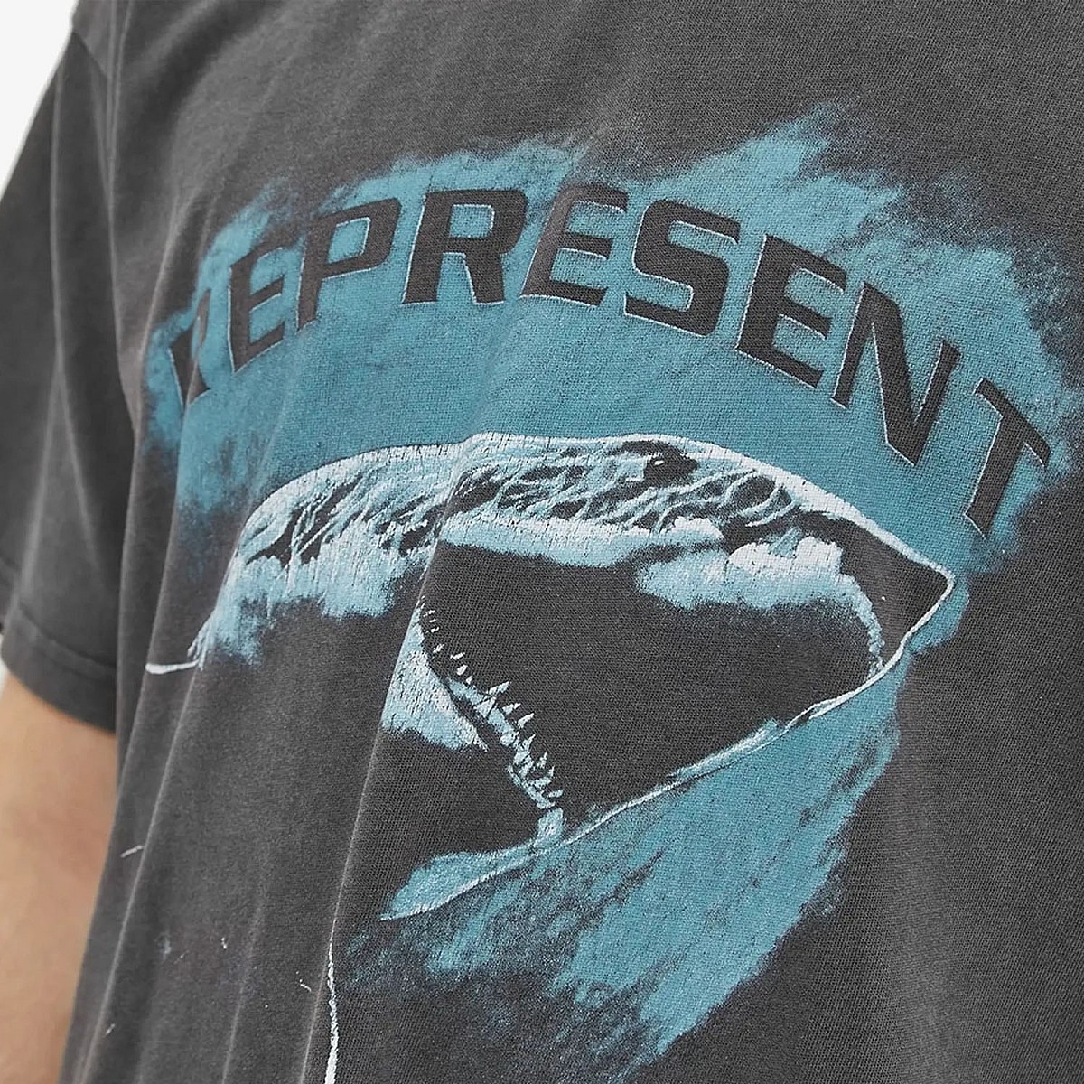 Футболка Represent M05200-20 Vintage Grey
