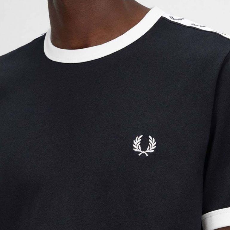 Футболка Fred Perry M4620 102.