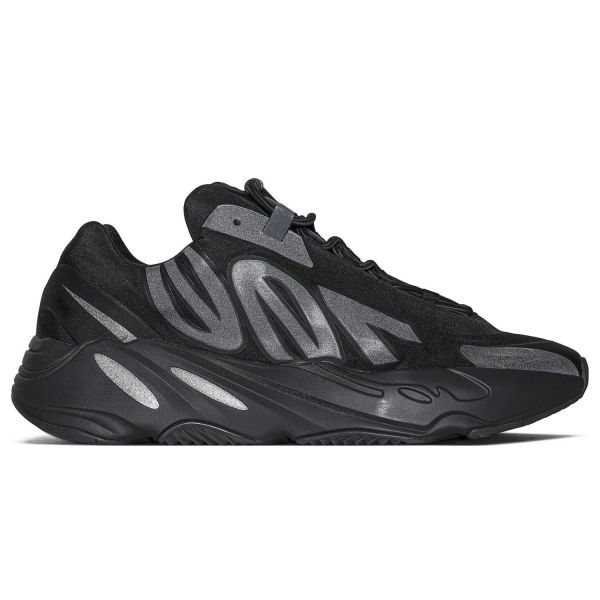 Кроссовки Adidas YEEZY Yeezy Boost 700 Black/Black/Black.