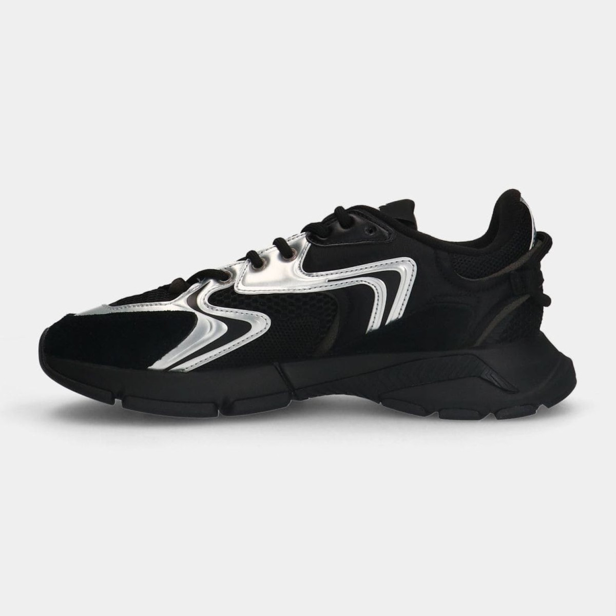 Кросівки Lacoste L003 Neo 124 6 SMA BLK/WHT — купити в Україні