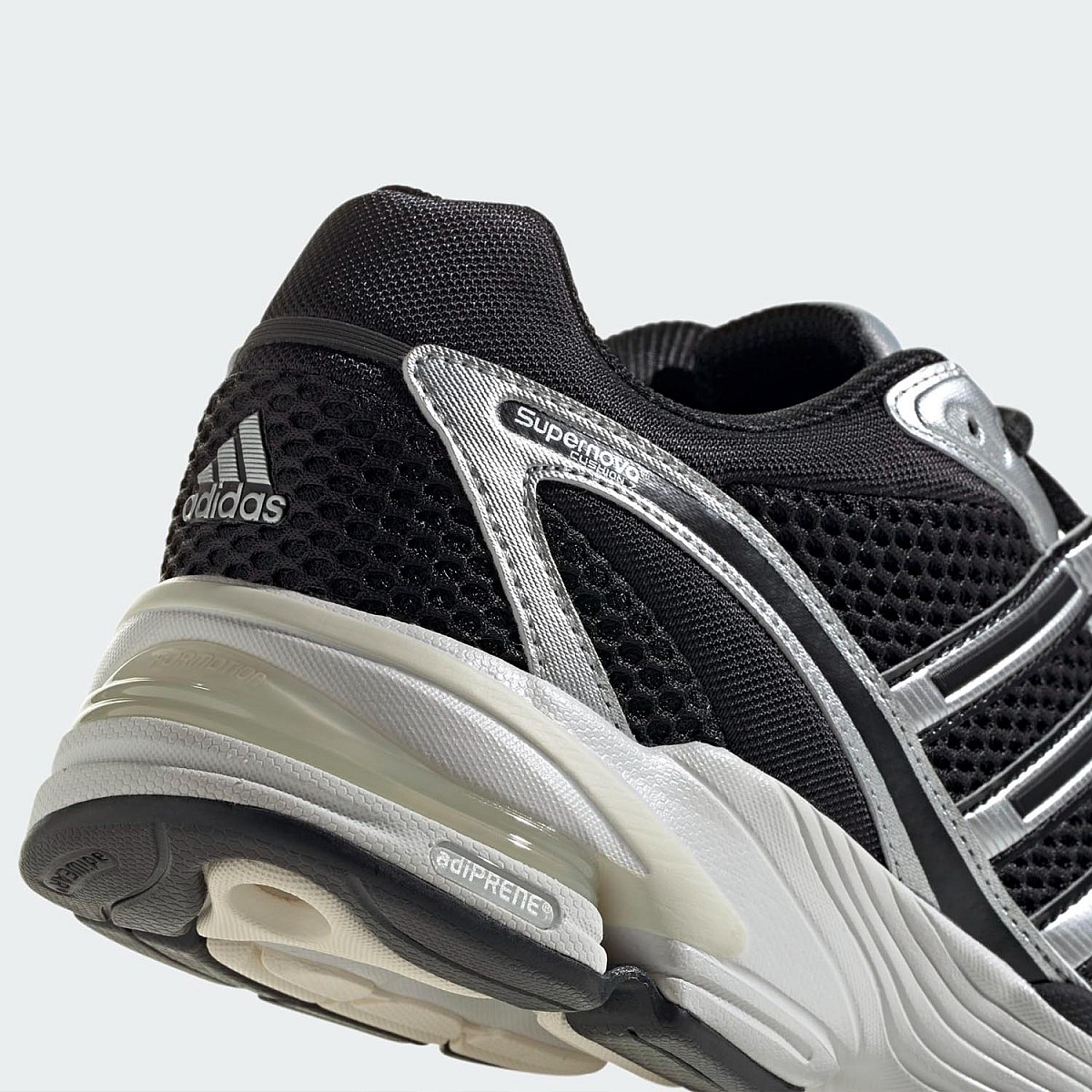Кросівки Adidas Supernova Cushion 7 IG1747 — купити в Україні