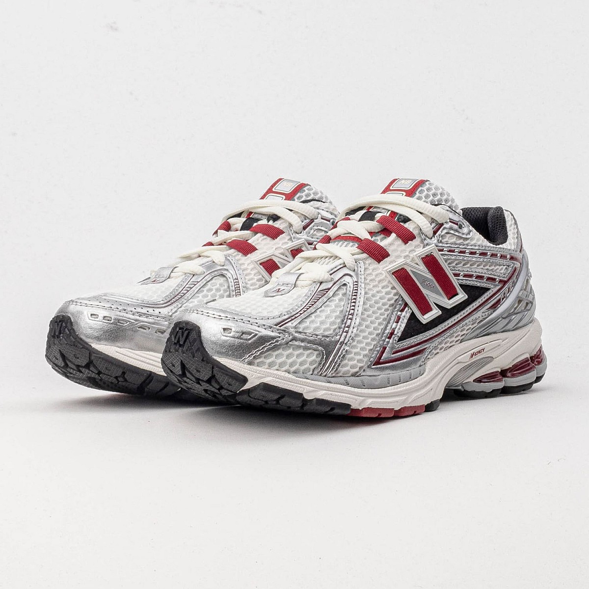 Кросівки New Balance M1906REA