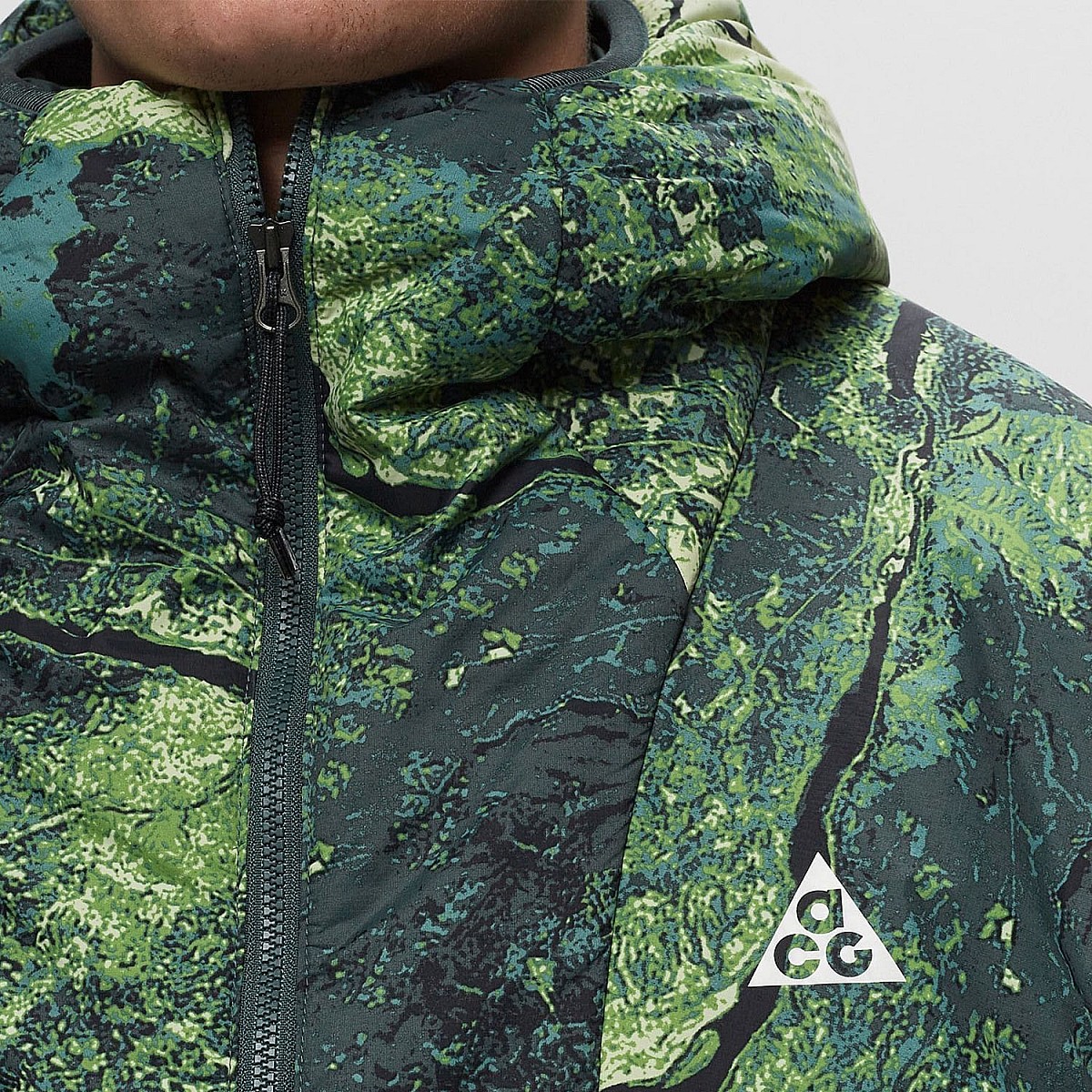 Куртка Nike FN7113-338