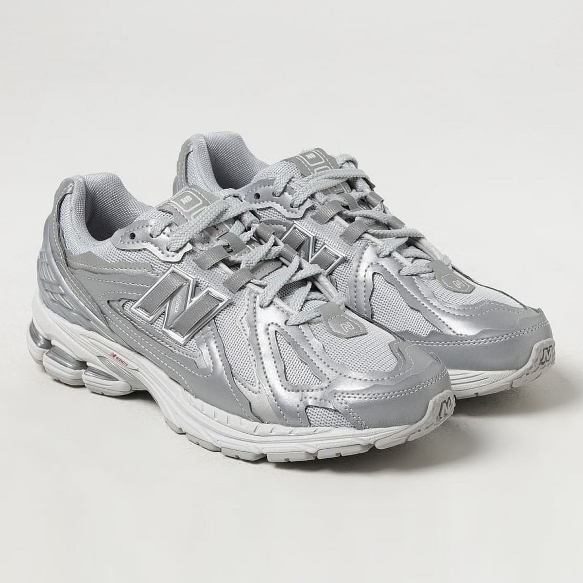 Кросівки New Balance M1906DH