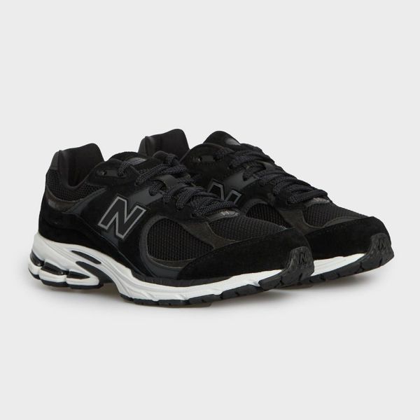 Кроссовки New Balance M2002RBK.