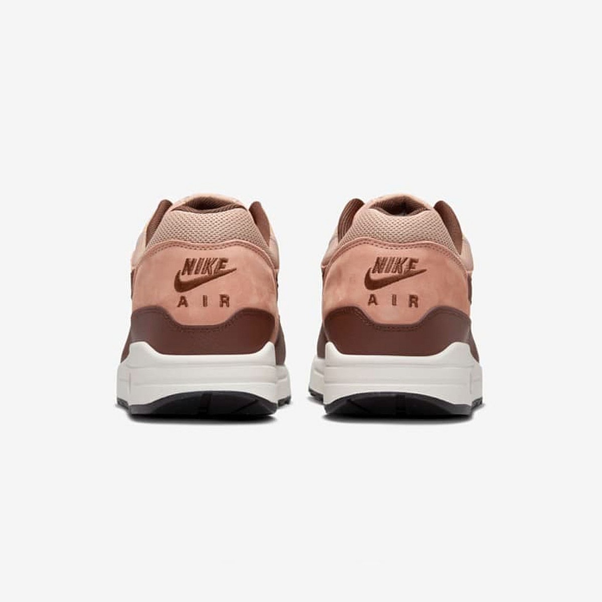 Кросівки Nike AIR MAX 1 SC FB9660 200