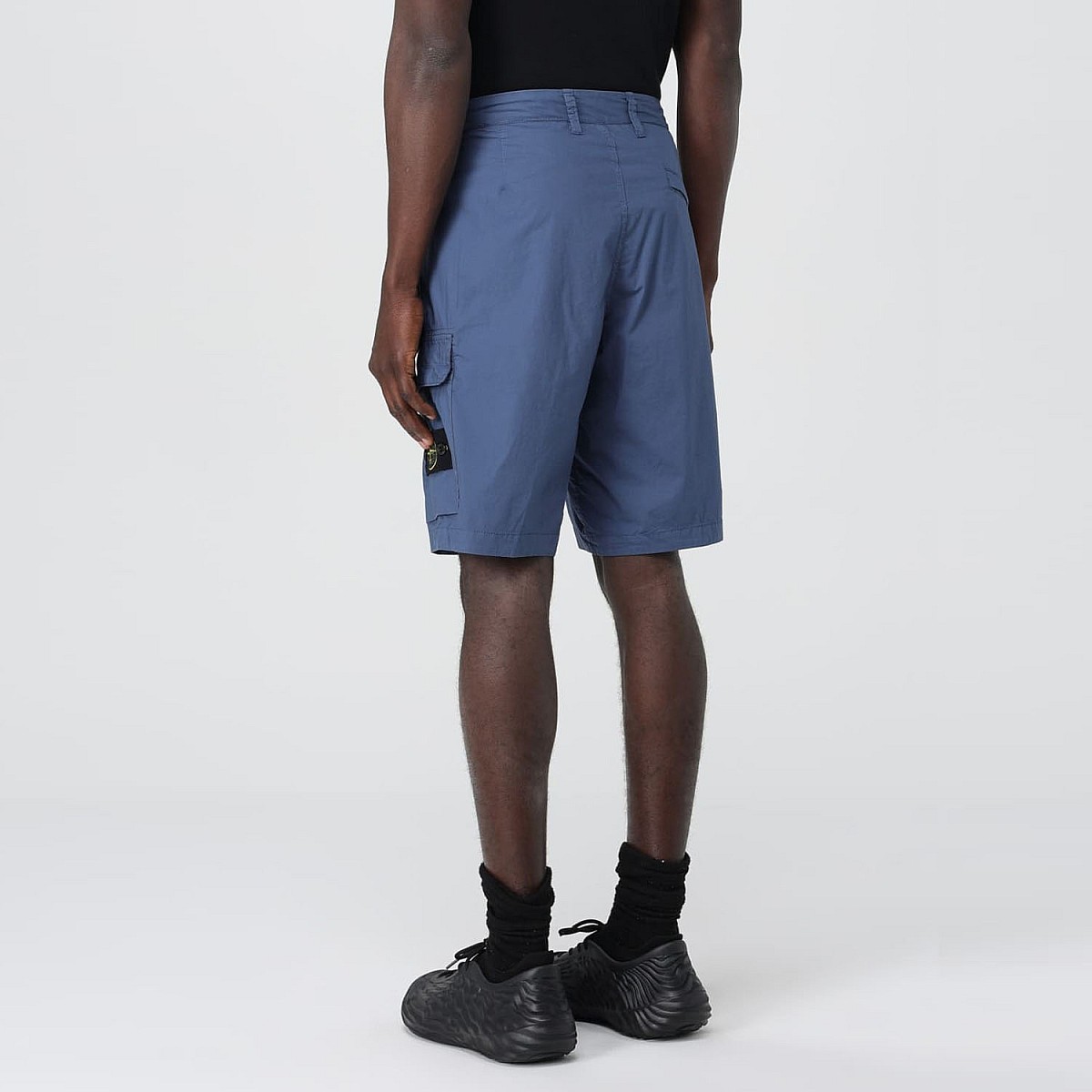 Шорты Stone Island 8015L0803 V0024