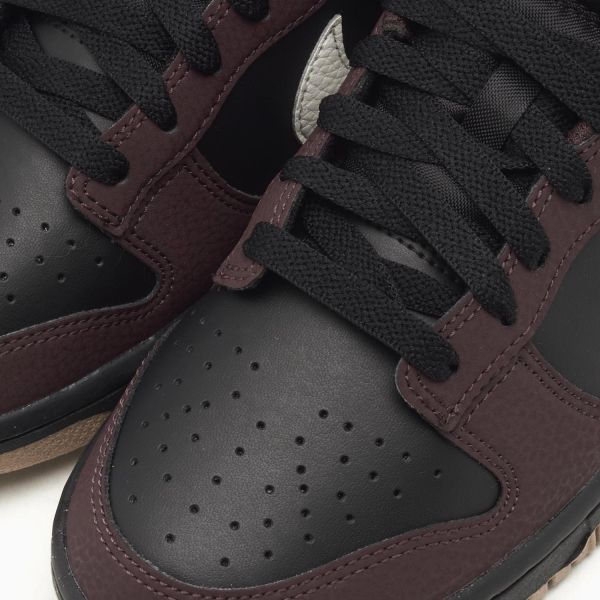Кеды Nike Dunk Low NN HF9984 001.