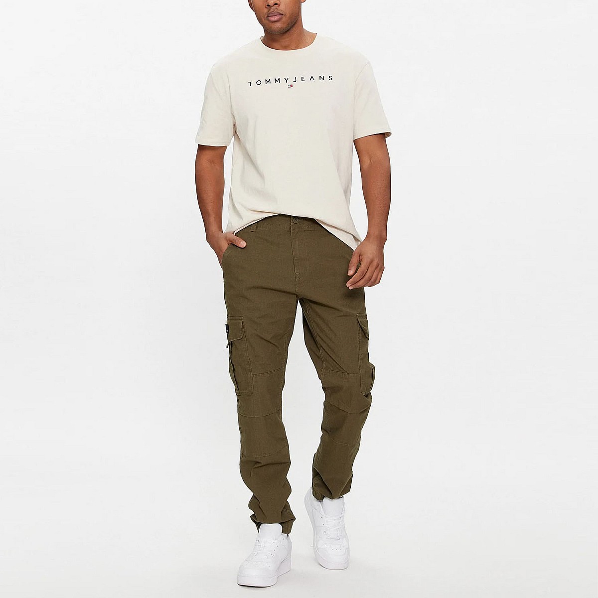 Футболка Tommy Hilfiger DM0DM17993 ACG