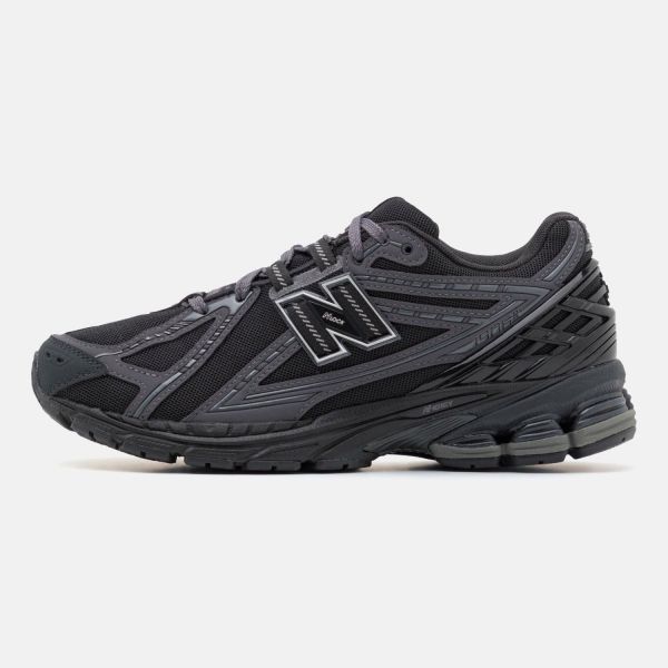 Кросівки New Balance M1906RLB.