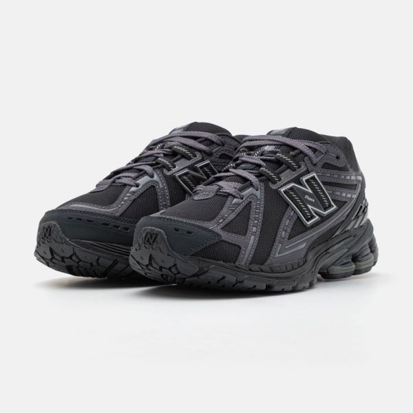 Кроссовки New Balance M1906RLB.