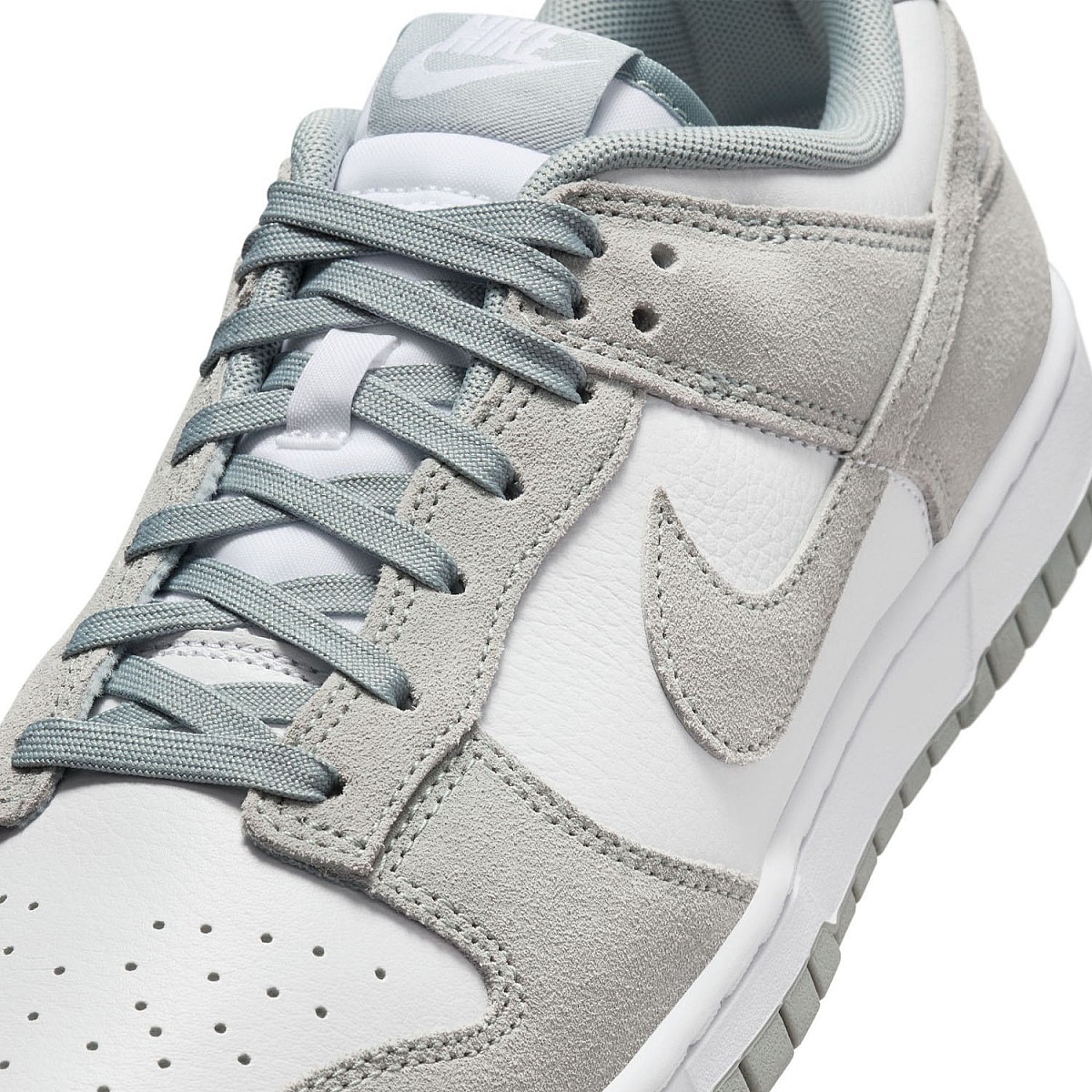 Кеды Nike Dunk Low Retro SE FQ8249 101