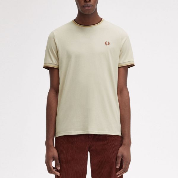 Футболка Fred Perry M1588 W55.