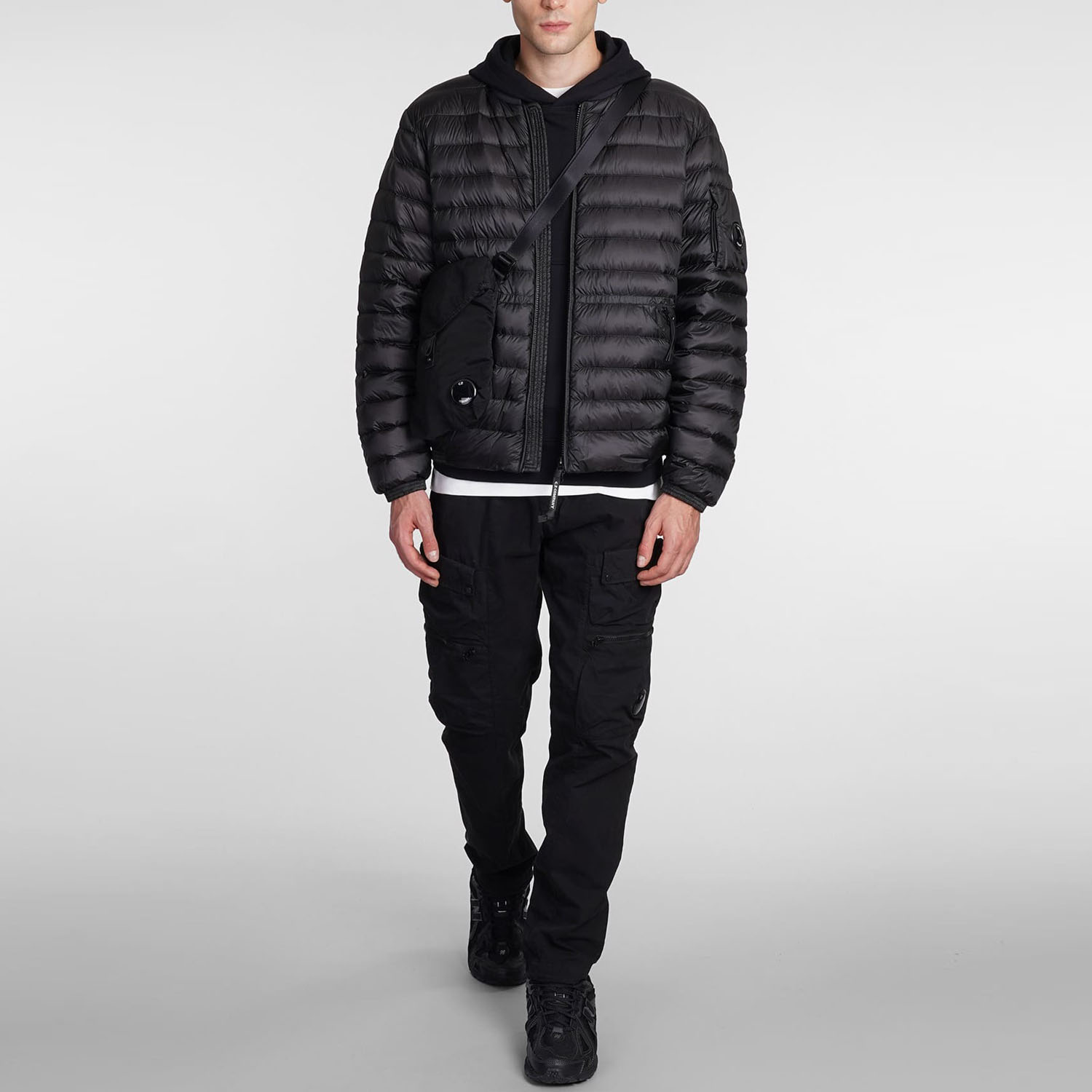Пуховик CP Company 15CMOW202A 006099A 999