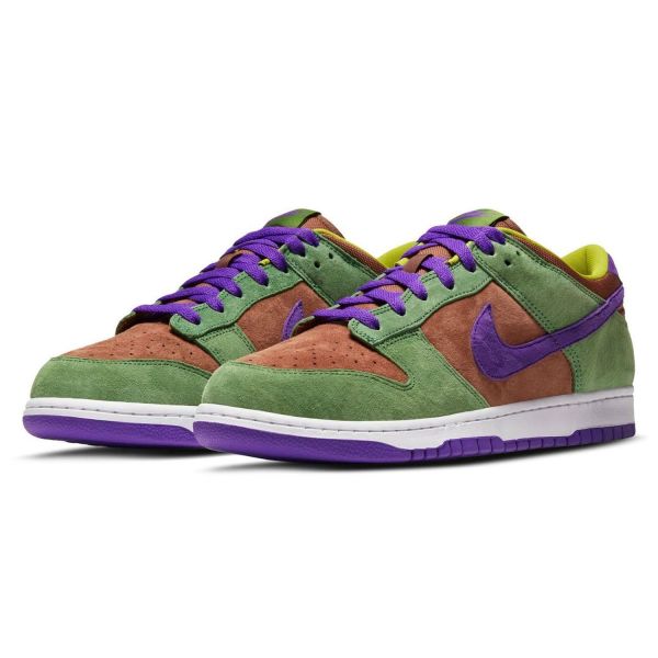 Кеды Nike Dunk Low SP DA1469 200.