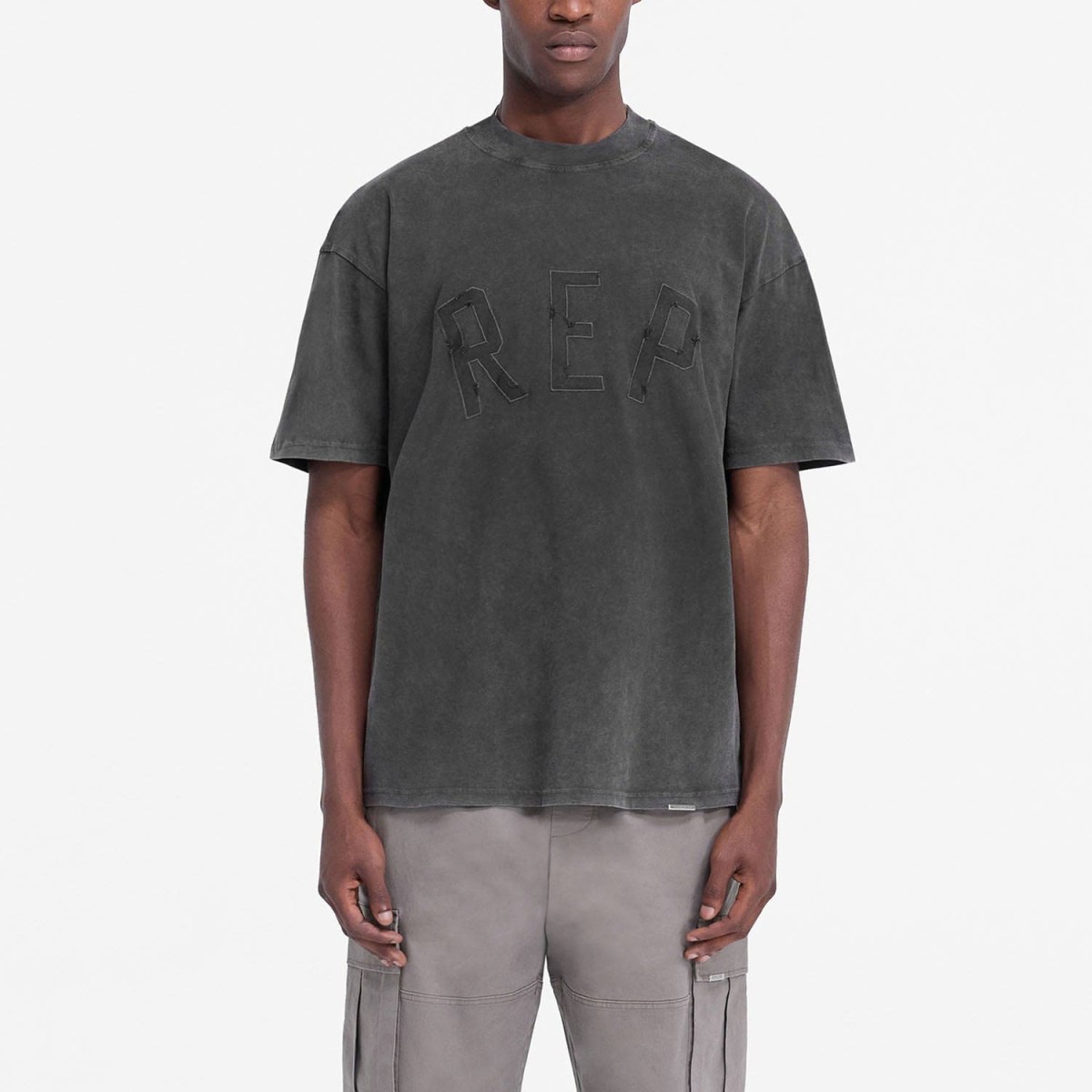 Футболка Represent MLM4252-003 Vintage Black