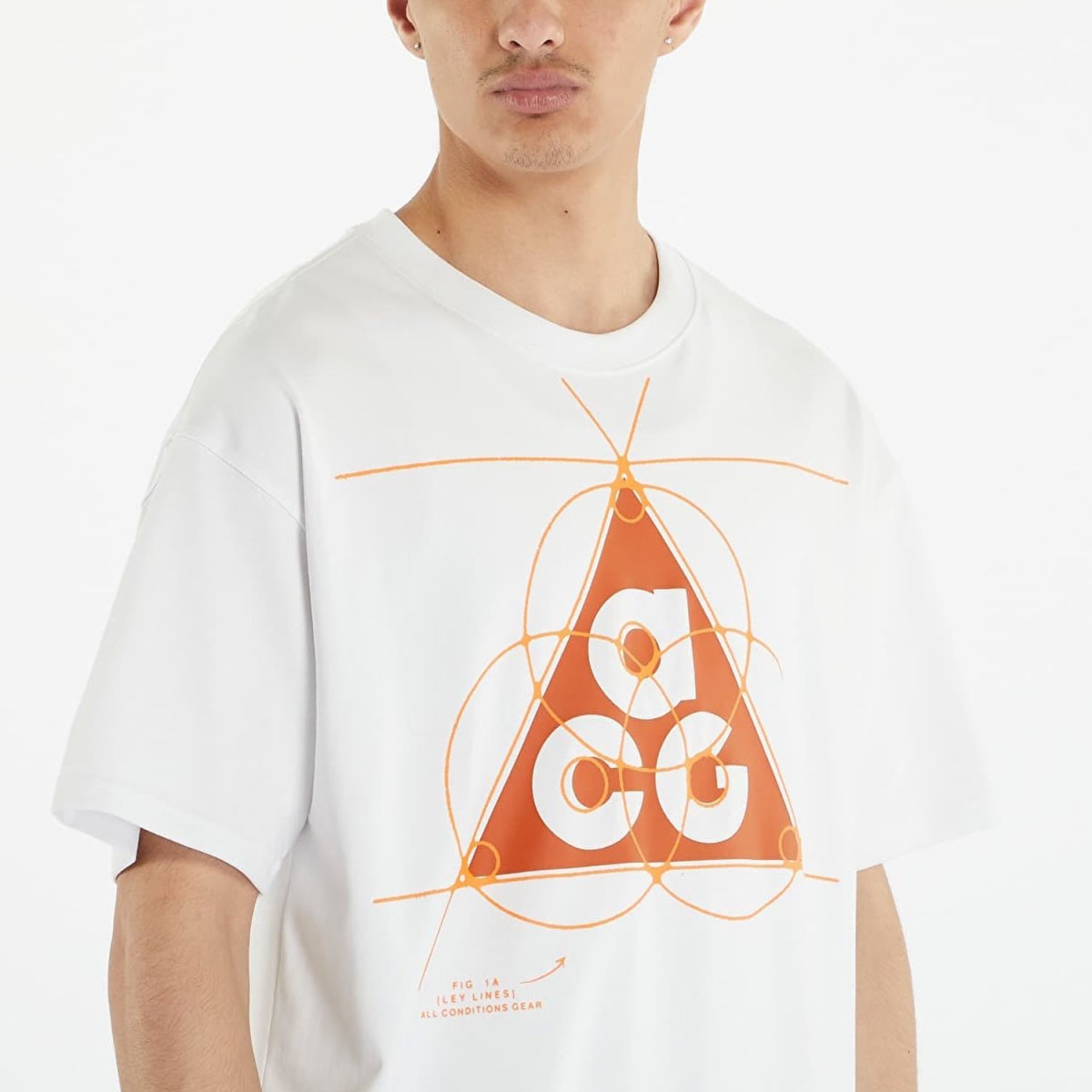 Футболка Nike ACG FB8119-121