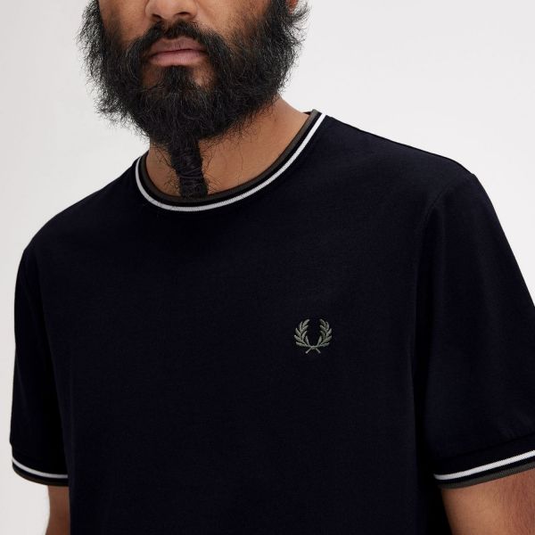 Футболка Fred Perry M1588 W54.