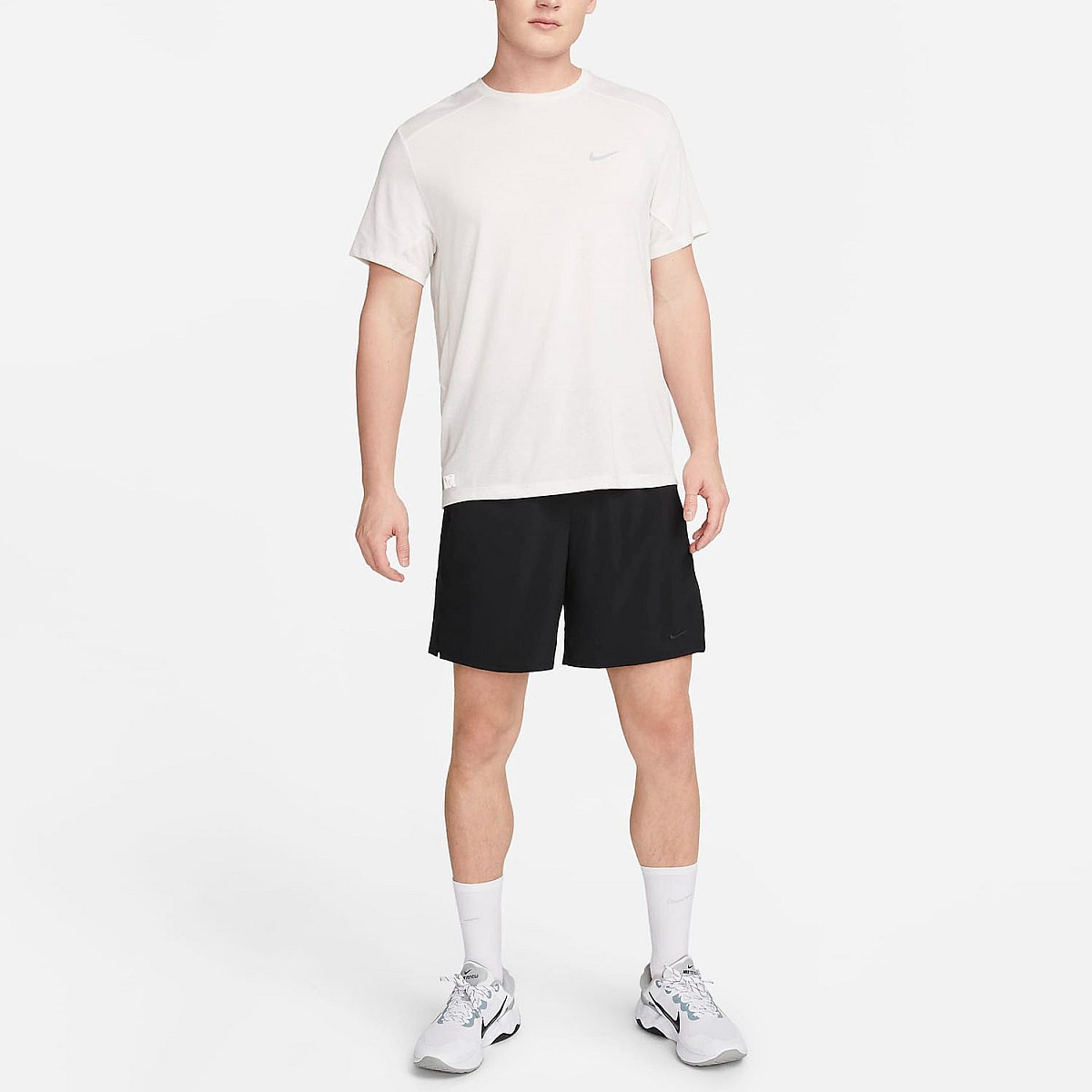 Шорти Nike DV9340-010