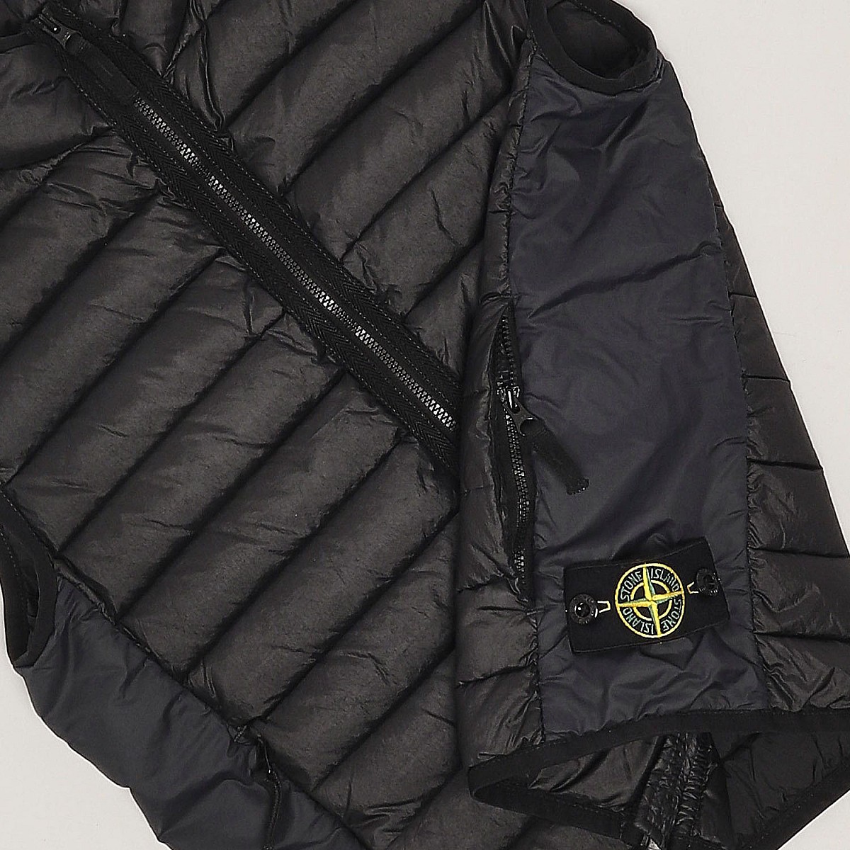 Дитячий жилет Stone Island Junior 8116G0224 V0029