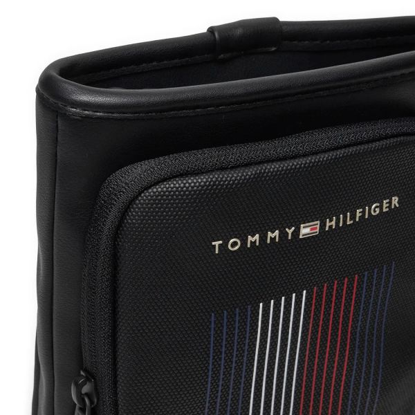 Сумка Tommy Hilfiger TH Foundation Mini Crossover.