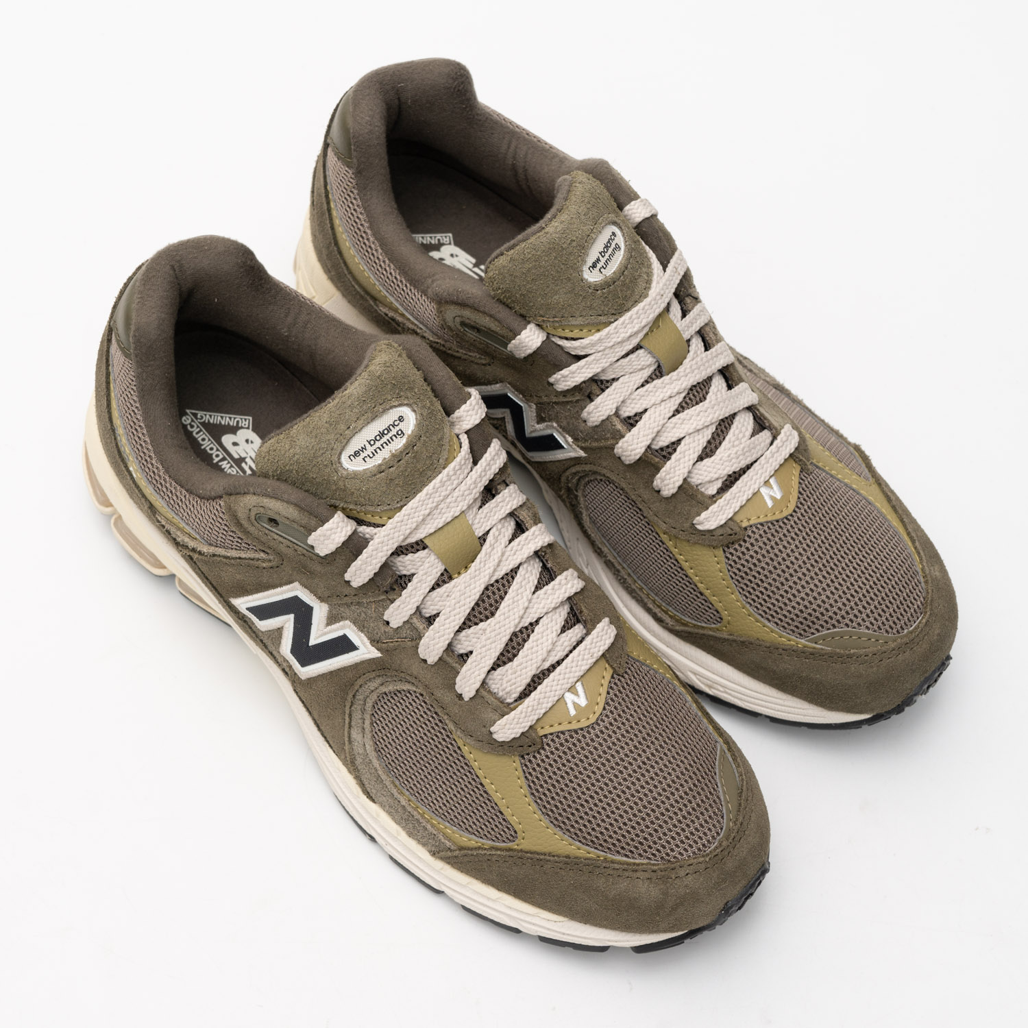 Кросівки New Balance M2002RZD
