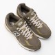 Кросівки New Balance M2002RZD