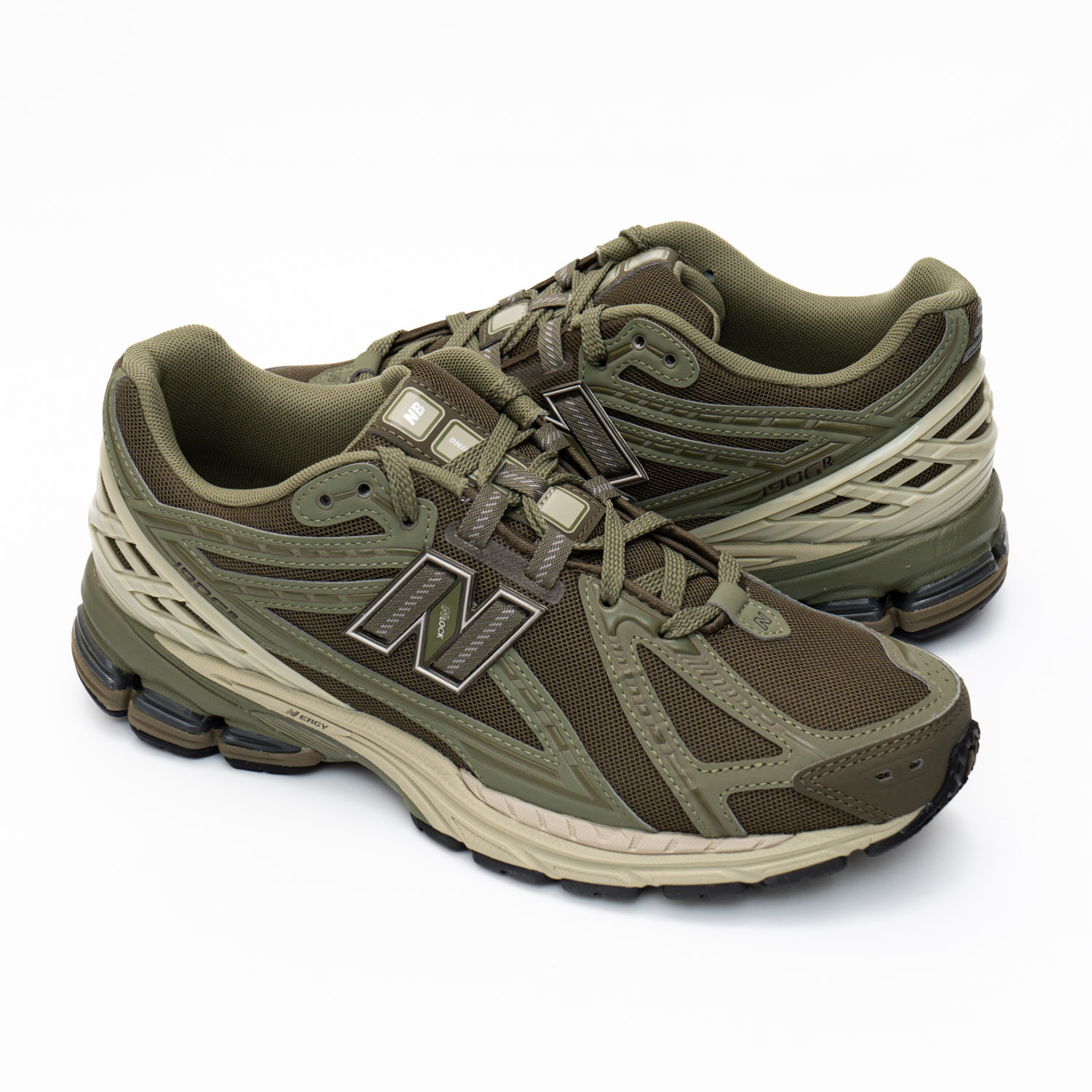Кросівки New Balance M1906RLO