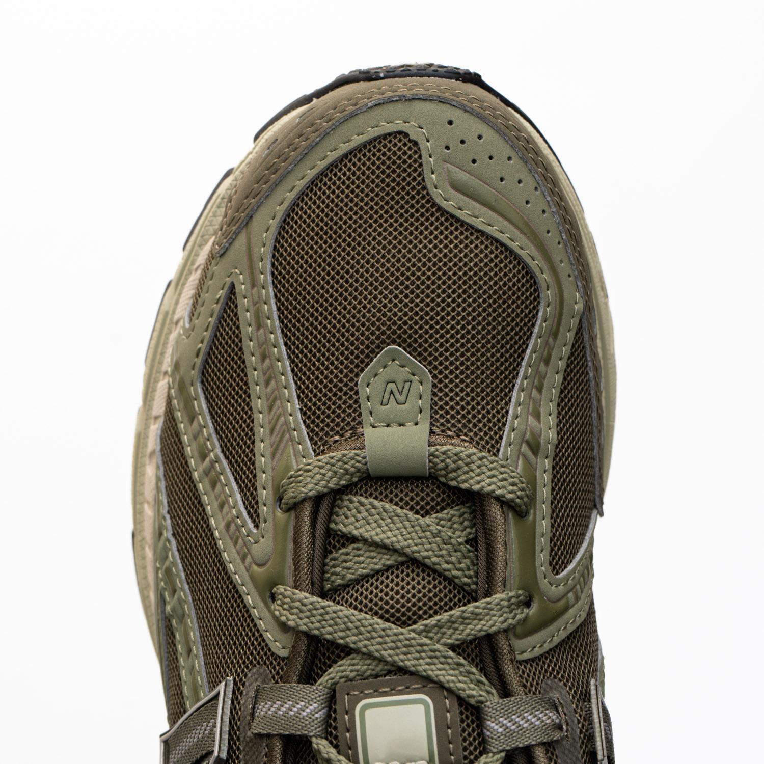 Кросівки New Balance M1906RLO